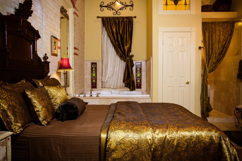 シギーン Mosheim Mansion Bed & Breakfast 部屋 写真